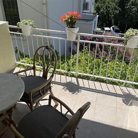 Apartmani Neda Bane Petrovac Extérieur photo