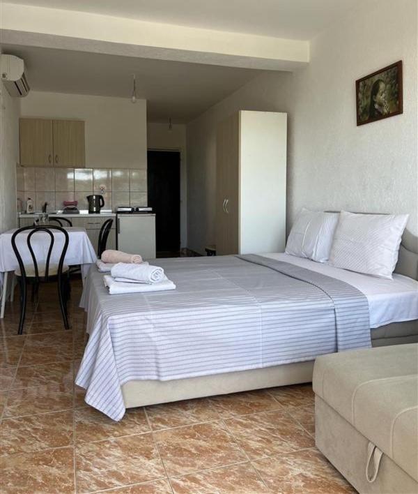 Apartmani Neda Bane Petrovac Extérieur photo