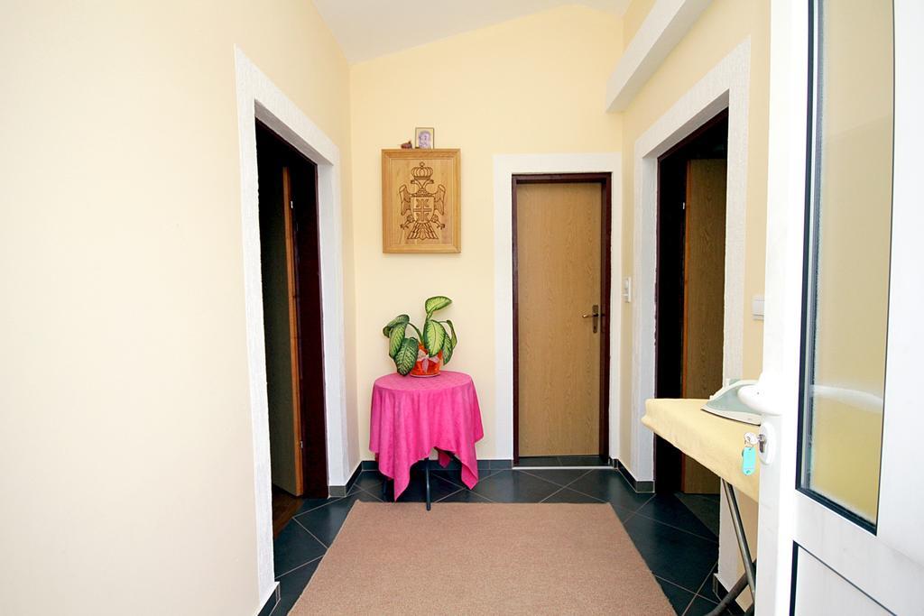 Apartmani Neda Bane Petrovac Extérieur photo