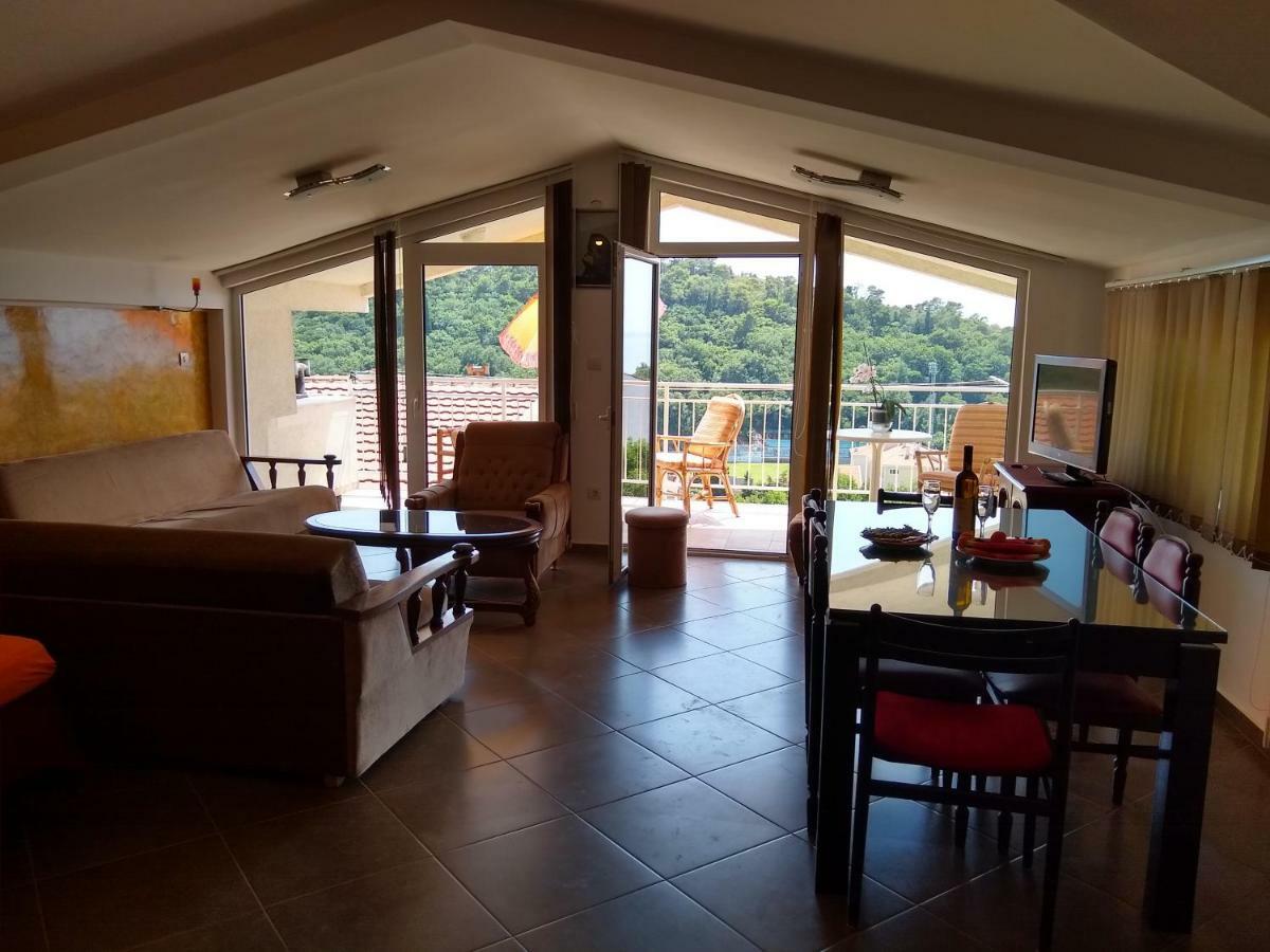 Apartmani Neda Bane Petrovac Extérieur photo
