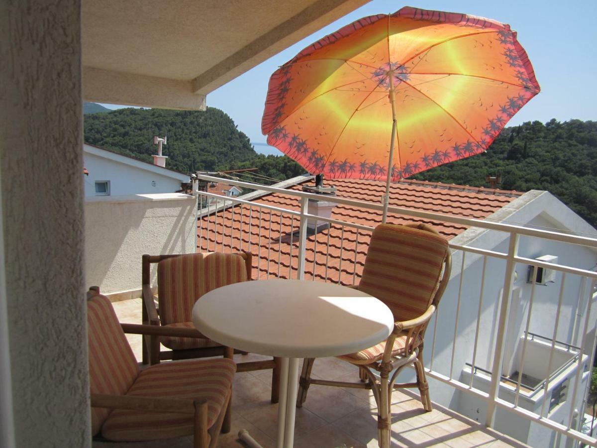 Apartmani Neda Bane Petrovac Extérieur photo